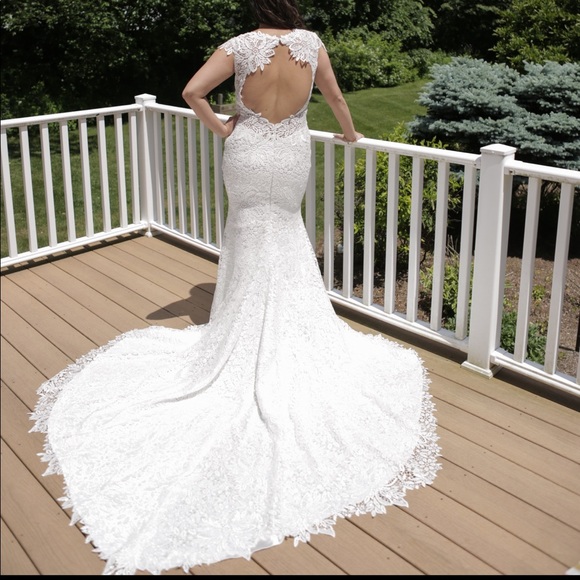 Wedding Dress - Picture 4 of 4